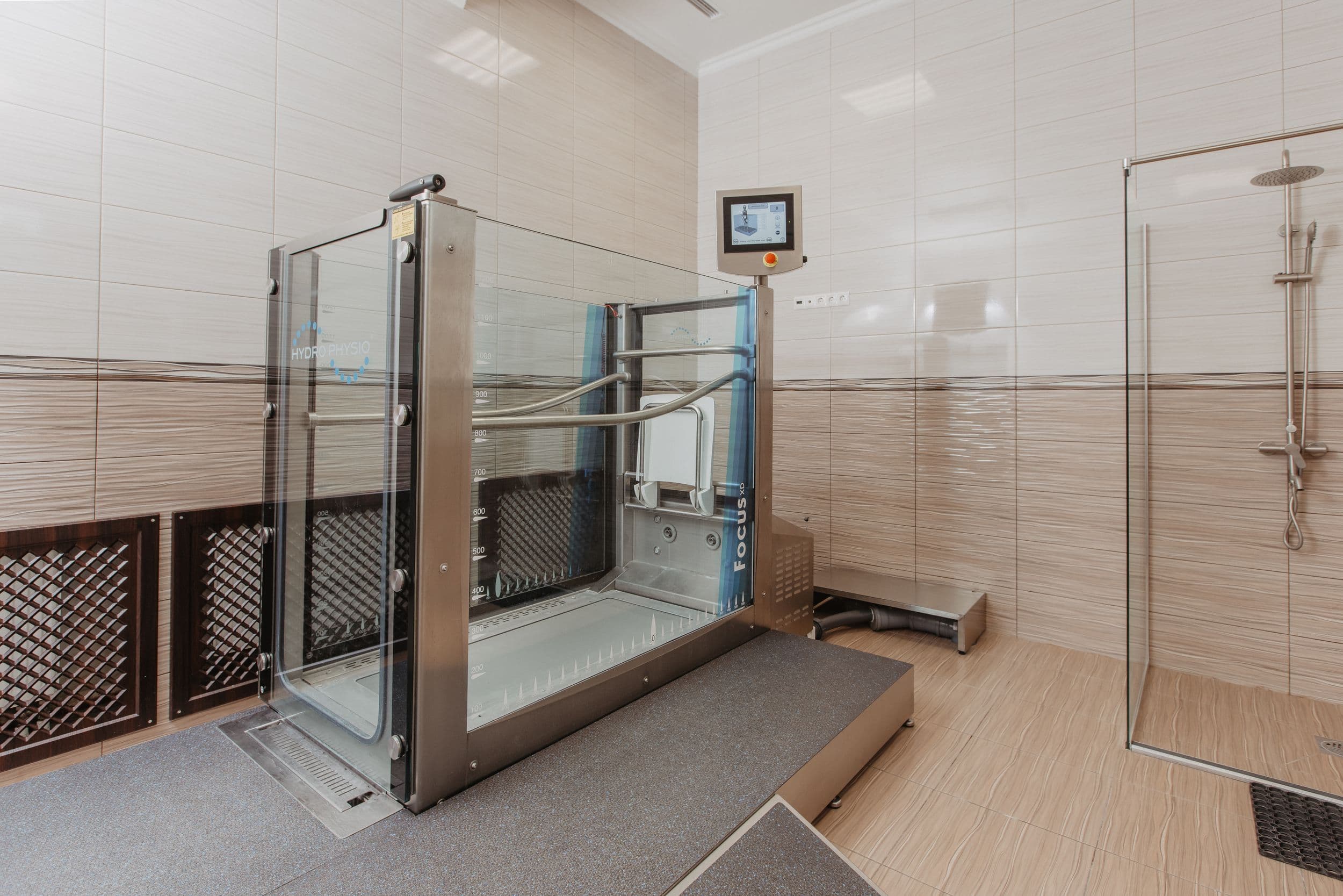 Подводная беговая дорожка