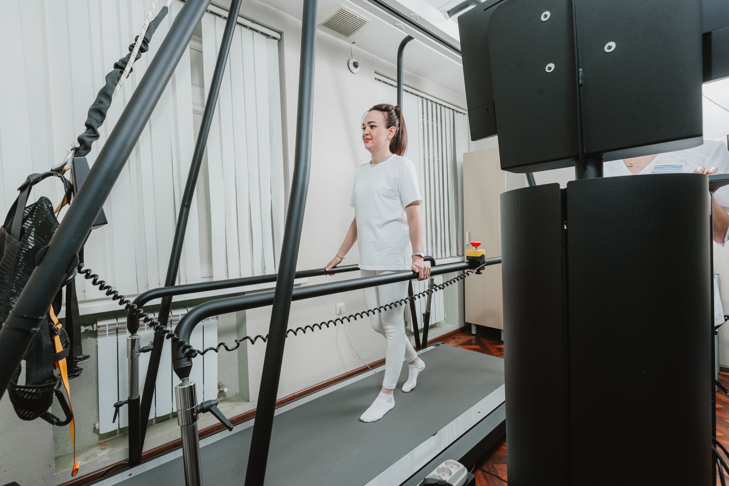 Сенсорные беговые дорожки C-MILL и T-MILL в санатории Юность