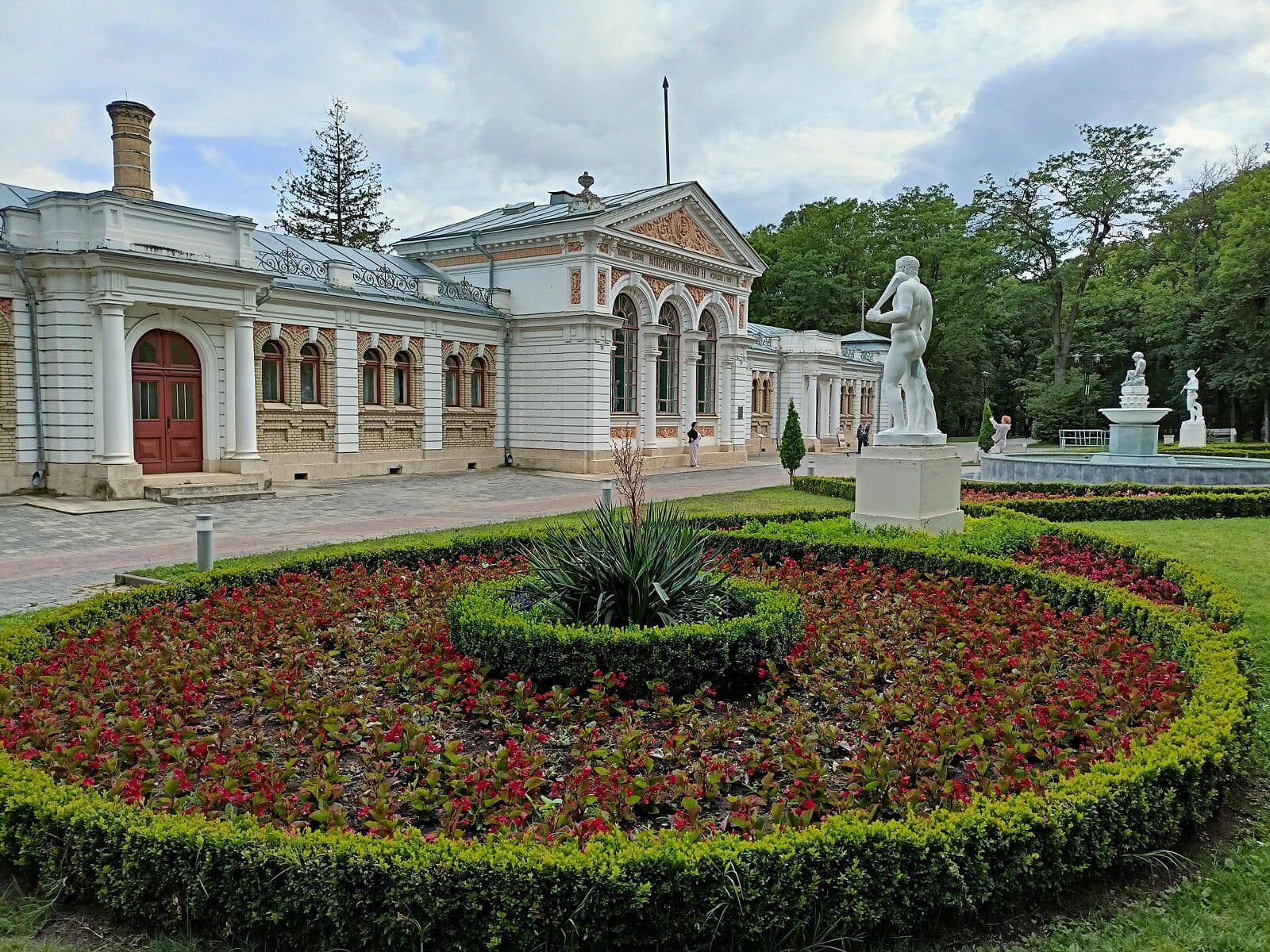 Курортный парк